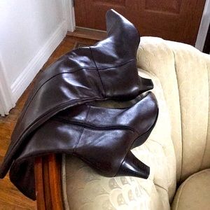 Long leather boots size 9